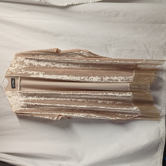 Cherie Bliss Cover-up - Picture 1 of 6